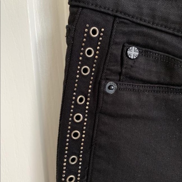 Hudson Luna Super Skinny Ankle Jeans - Picture 2 of 7